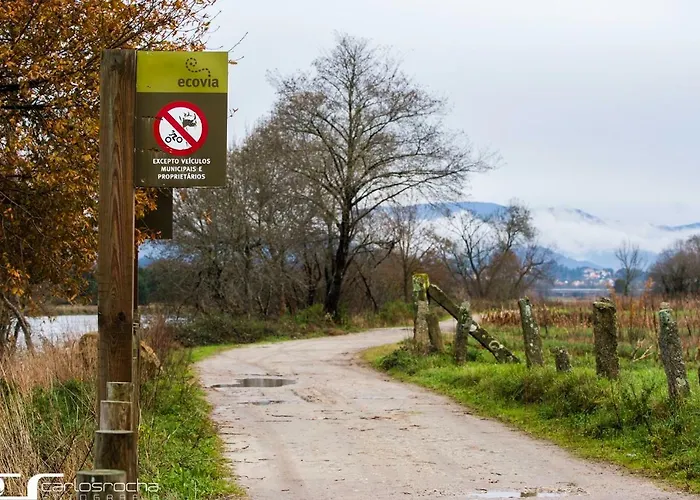 Casa Da Tapada - Grupo Casas Vale Do Lima 펜션